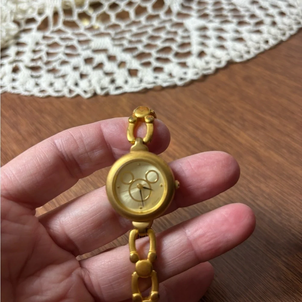 Vintage Disney Jaz Mickey Mouse Gold-Tone Women's Bracelet Watch